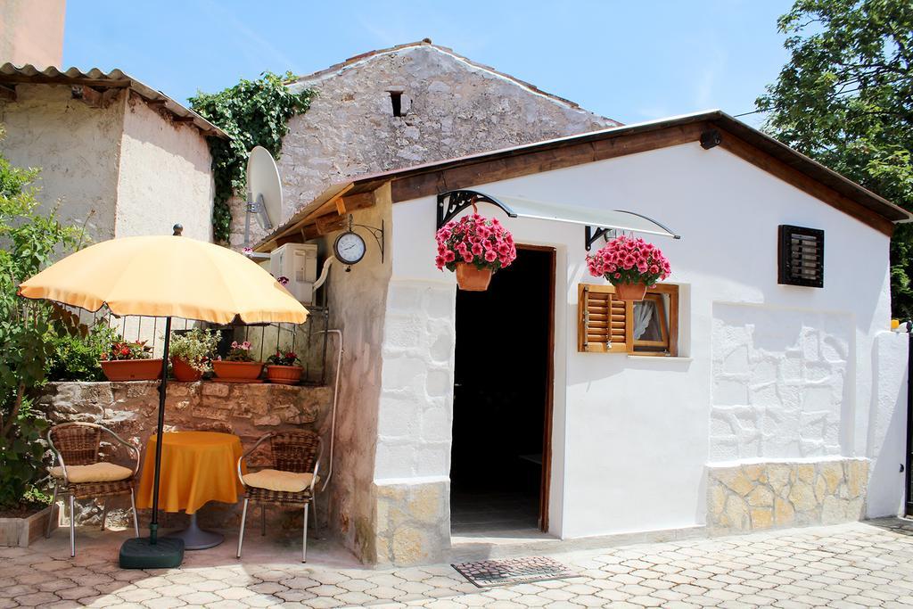 Apartments Garden Rovinj Exterior photo